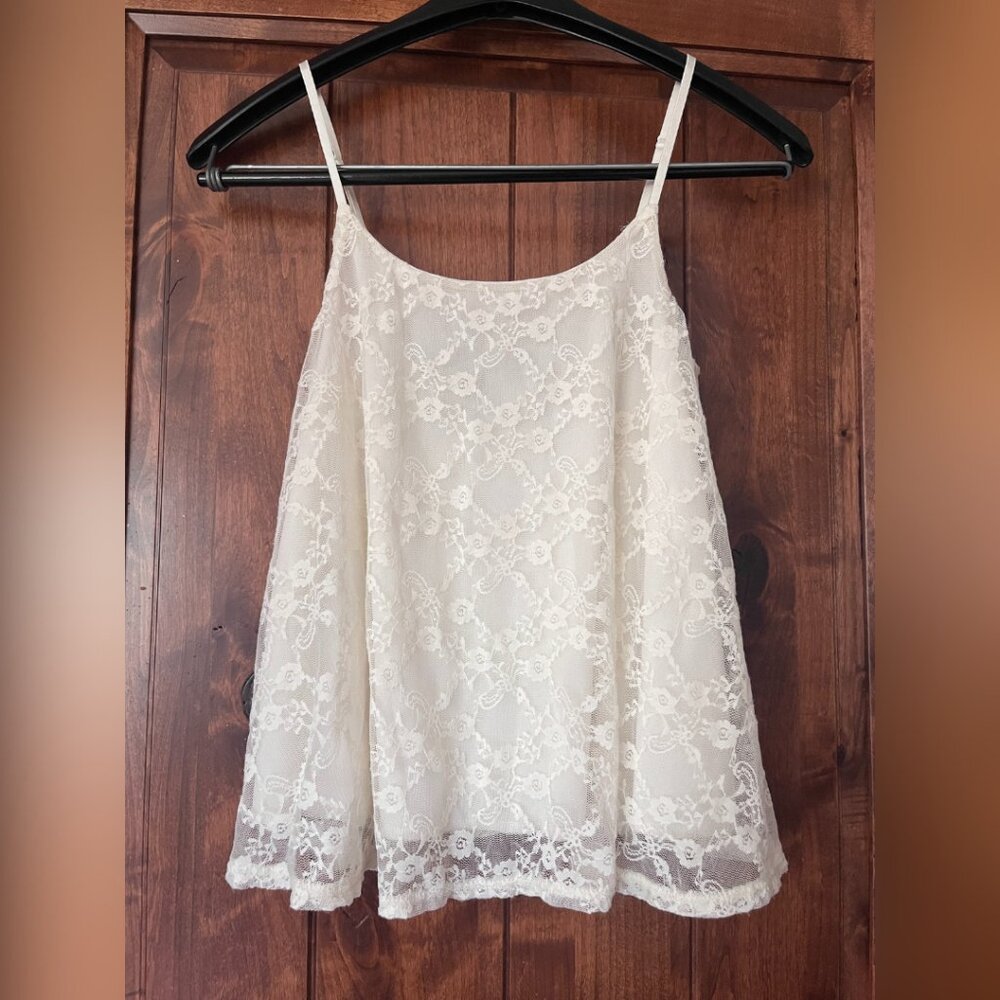 White cream lace crop tank top